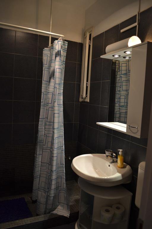 Victoria Studio Bucureşti Cameră foto