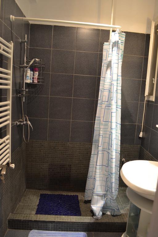Victoria Studio Bucureşti Cameră foto